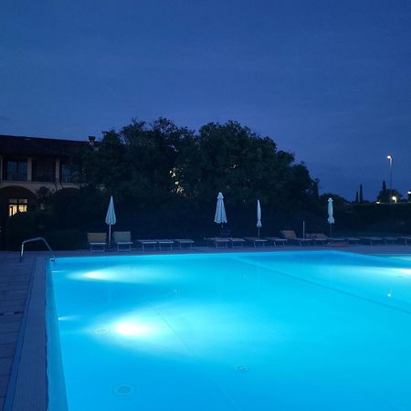 Dolce Blu Sirmione Rivoltella del Garda Exterior foto