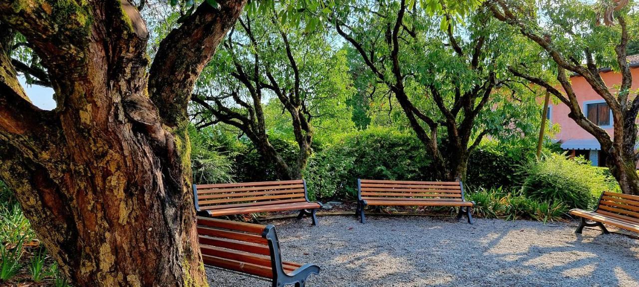 Dolce Blu Sirmione Rivoltella del Garda Exterior foto